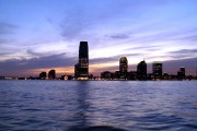 2米16内线从三分线持球突破暴扣，解说吼出名场面：这不是游戏！，三分线外两米投篮